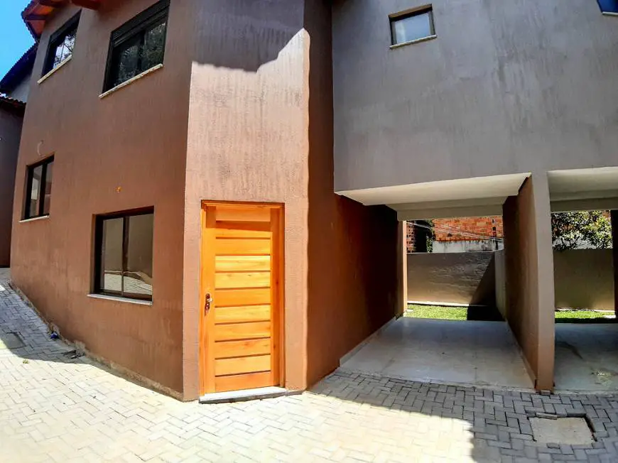 Foto 3 de Casa com 2 Quartos à venda, 69m² em Nonoai, Porto Alegre