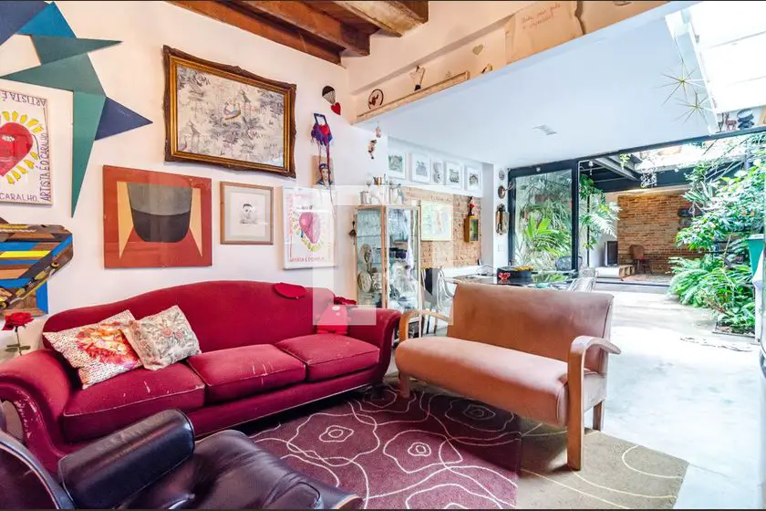 Foto 1 de Casa com 2 Quartos para alugar, 150m² em Pinheiros, São Paulo