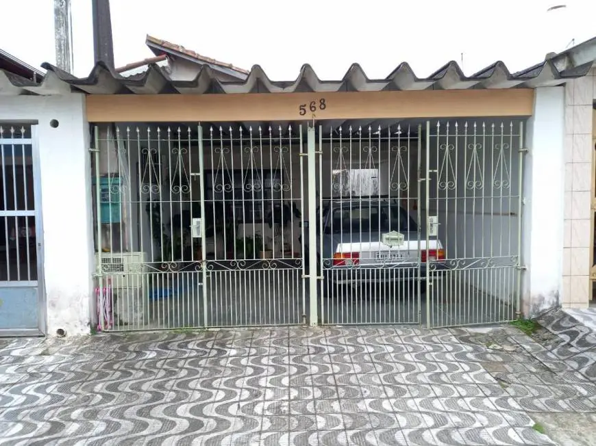 Foto 1 de Casa com 2 Quartos à venda, 127m² em Vila Caicara, Praia Grande