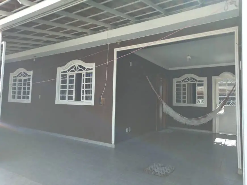 Foto 2 de Casa com 3 Quartos à venda, 135m² em Ceilandia Sul, Brasília
