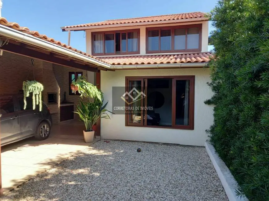 Foto 1 de Casa com 3 Quartos à venda, 160m² em Centro, Florianópolis