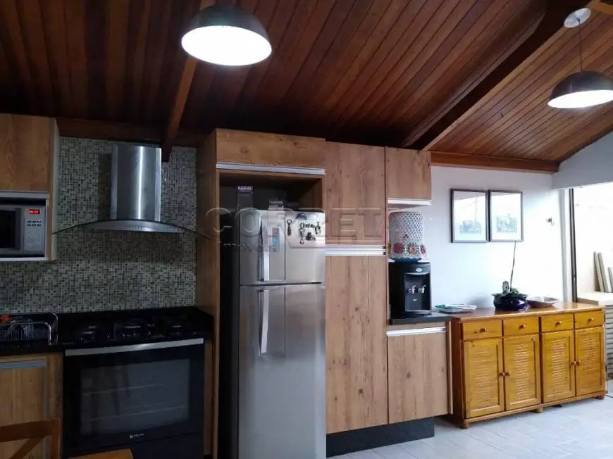 Foto 4 de Casa com 3 Quartos para alugar, 166m² em Morumbi, Araçatuba