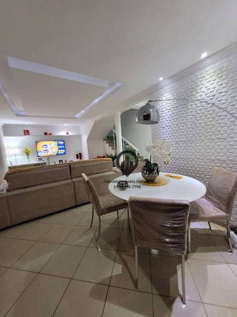 Foto 4 de Casa com 3 Quartos à venda, 252m² em Padre Miguel, Rio de Janeiro