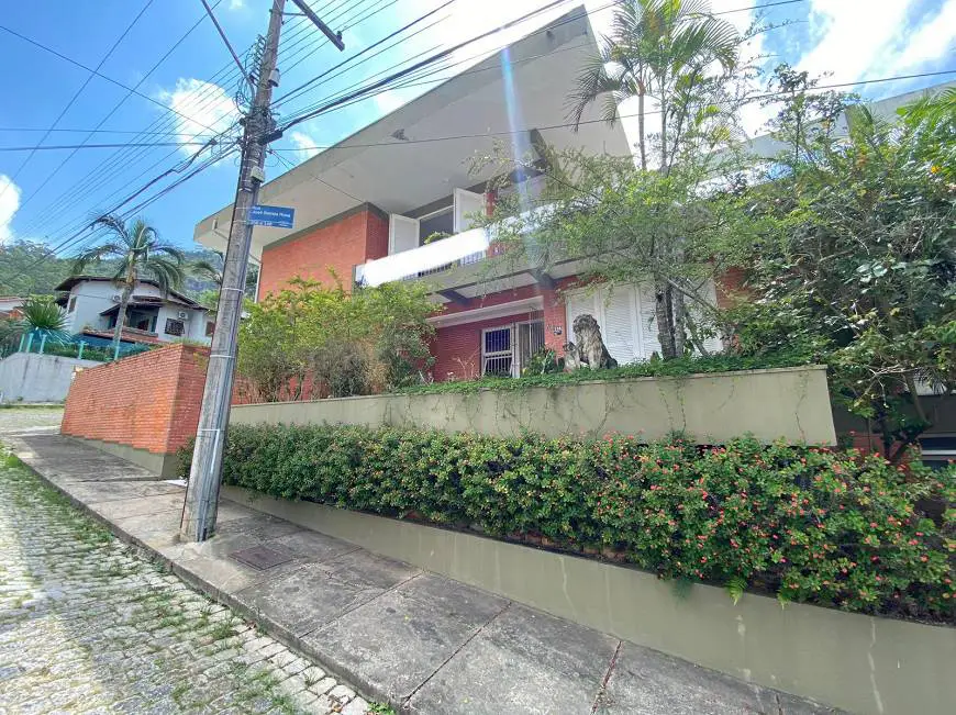 Foto 3 de Casa com 4 Quartos à venda, 380m² em Trindade, Florianópolis