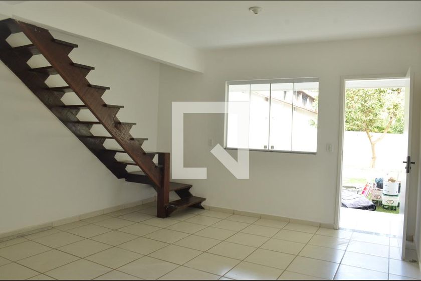 Foto 1 de Casa de Condomínio com 1 Quarto para alugar, 50m² em Maravista, Niterói