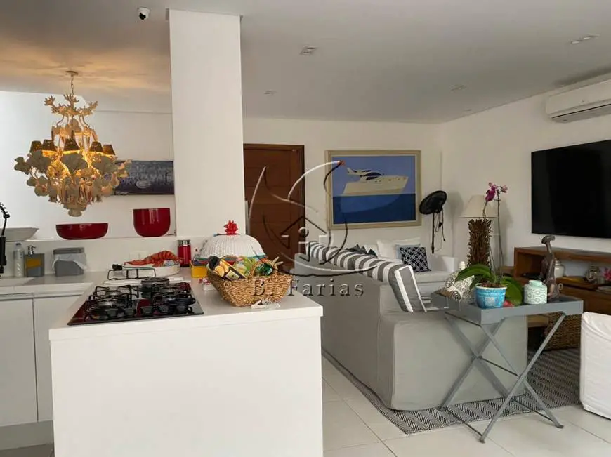 Foto 5 de Casa de Condomínio com 4 Quartos à venda, 150m² em Praia de Juquehy, São Sebastião