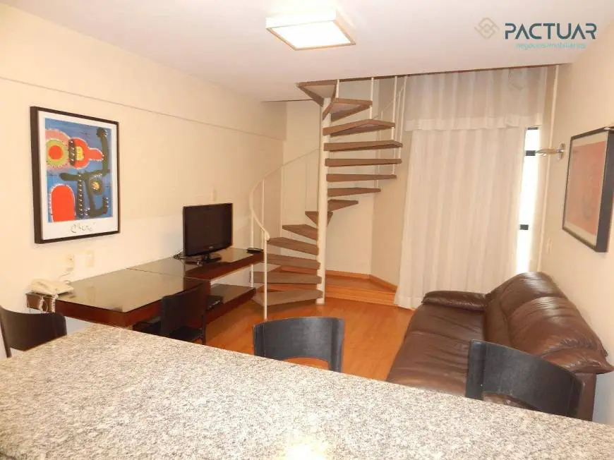 Foto 2 de Flat com 1 Quarto para alugar, 40m² em Funcionários, Belo Horizonte