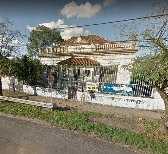 Foto 1 de Lote/Terreno à venda, 2062m² em Teresópolis, Porto Alegre