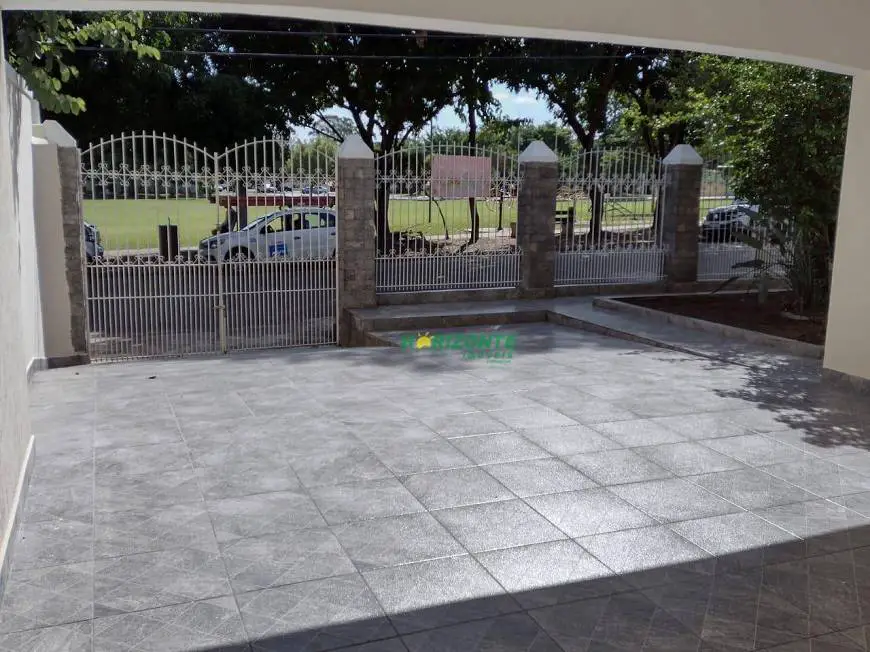 Foto 1 de Sobrado com 4 Quartos à venda, 295m² em Jardim Esplanada, São José dos Campos