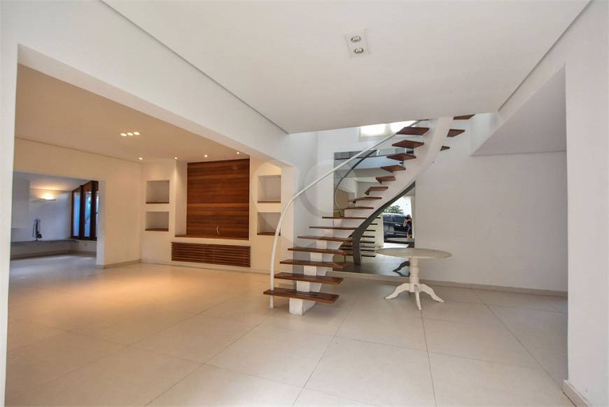 Foto 3 de Sobrado com 5 Quartos à venda, 480m² em Brooklin, São Paulo