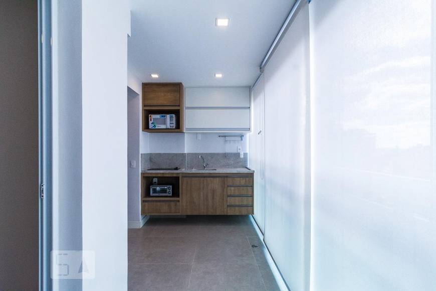 Foto 4 de Apartamento com 1 Quarto para alugar, 37m² em Barra Funda, São Paulo