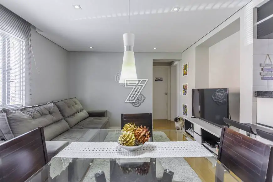 Foto 4 de Apartamento com 2 Quartos à venda, 52m² em Água Verde, Curitiba