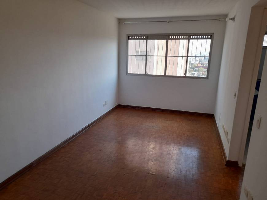 Foto 3 de Apartamento com 2 Quartos para alugar, 65m² em Jardim Bonfiglioli, São Paulo