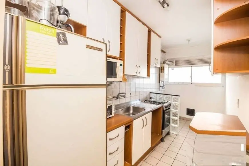 Foto 4 de Apartamento com 2 Quartos à venda, 56m² em Jardim Planalto, Porto Alegre