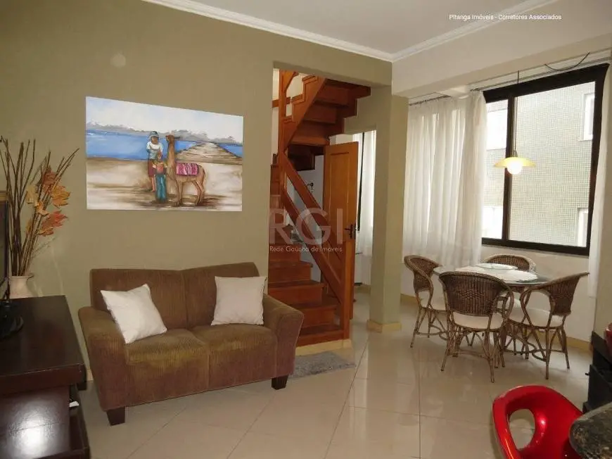 Foto 2 de Apartamento com 2 Quartos à venda, 81m² em Petrópolis, Porto Alegre