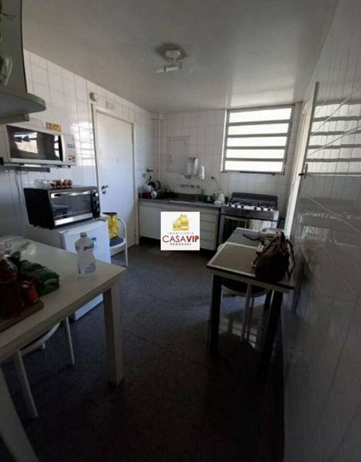 Foto 4 de Apartamento com 3 Quartos à venda, 110m² em Água Branca, São Paulo