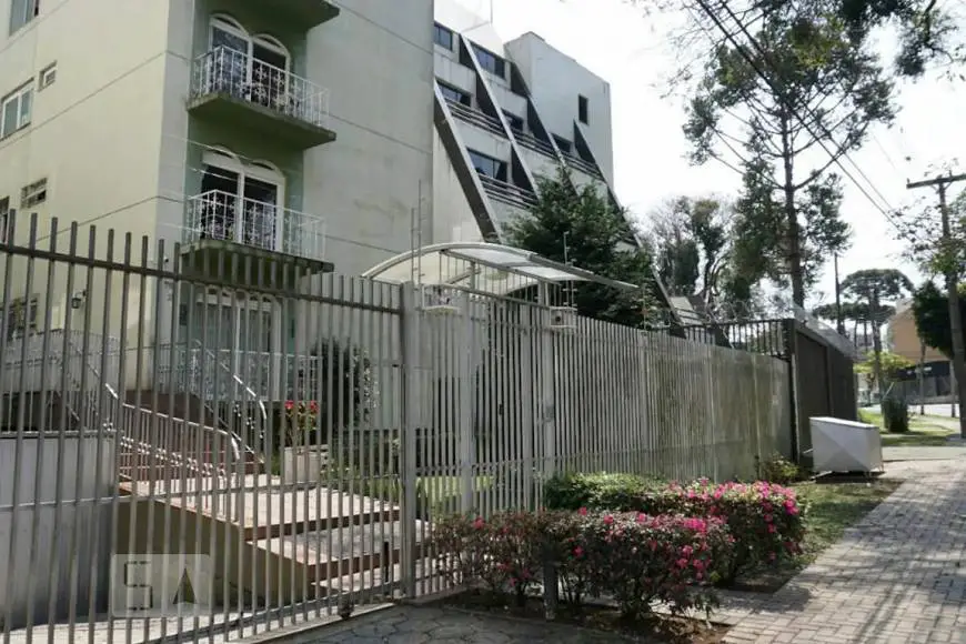 Foto 5 de Apartamento com 3 Quartos para alugar, 90m² em Água Verde, Curitiba