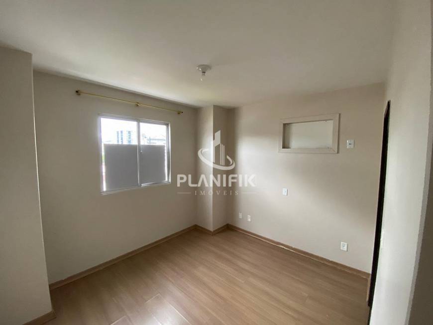 Foto 4 de Apartamento com 3 Quartos para alugar, 80m² em Centro I, Brusque