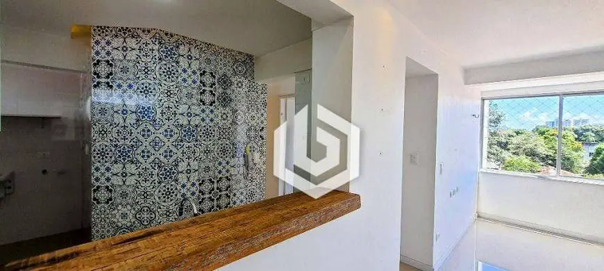 Foto 1 de Apartamento com 3 Quartos para alugar, 66m² em Encruzilhada, Recife