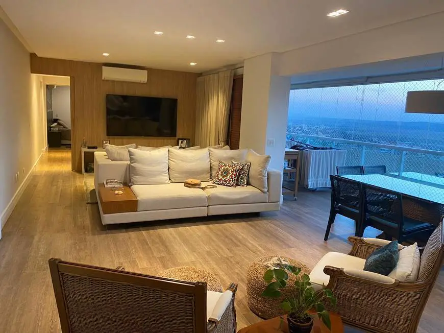 Foto 1 de Apartamento com 3 Quartos para alugar, 155m² em Jardim Aquarius, São José dos Campos
