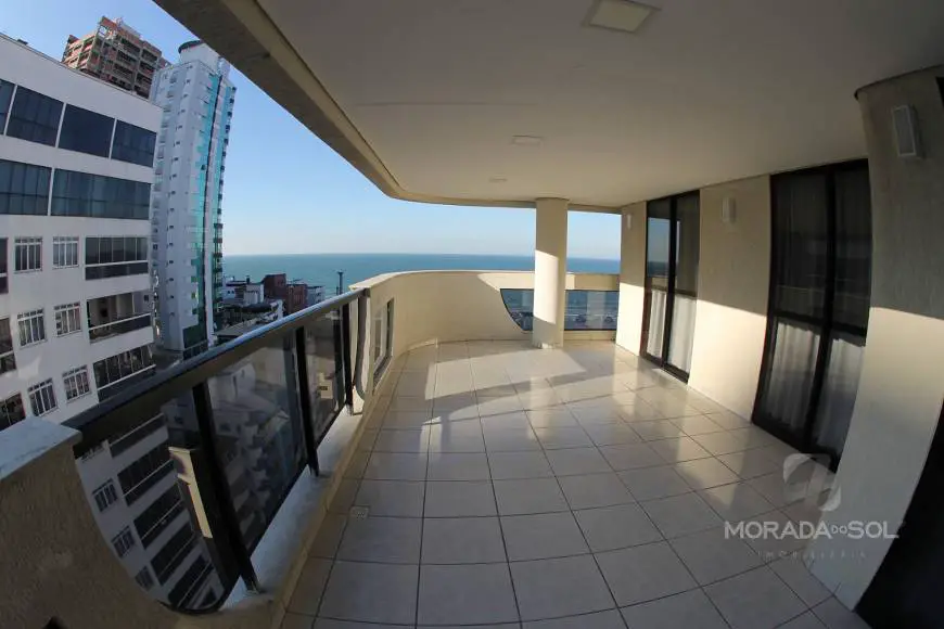 Foto 2 de Apartamento com 3 Quartos para alugar, 130m² em Meia Praia, Itapema