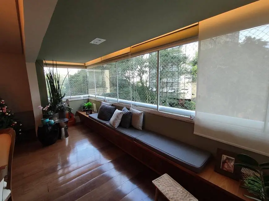 Foto 2 de Apartamento com 3 Quartos à venda, 145m² em Morumbi, São Paulo