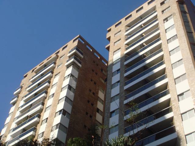 Foto 1 de Apartamento com 4 Quartos para venda ou aluguel, 113m² em Moema, São Paulo