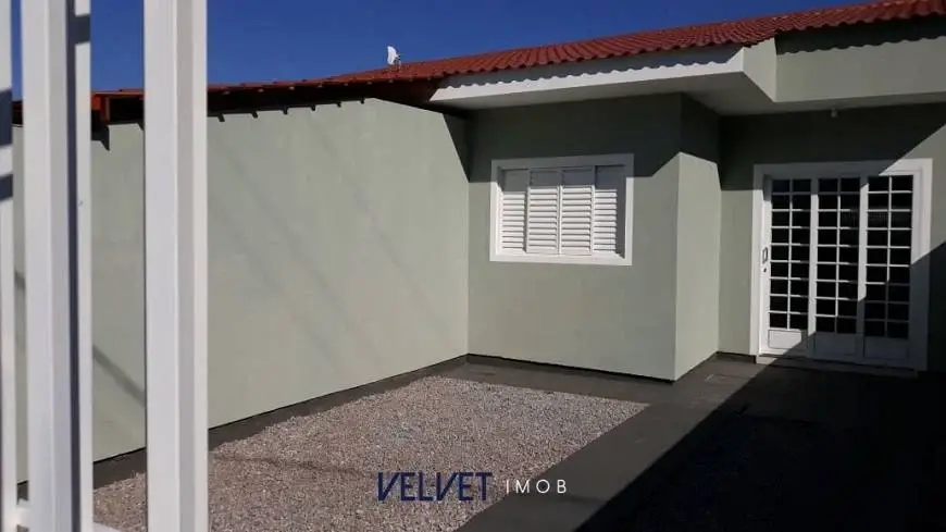 Foto 1 de Casa com 2 Quartos para alugar, 50m² em Alto Aririú, Palhoça