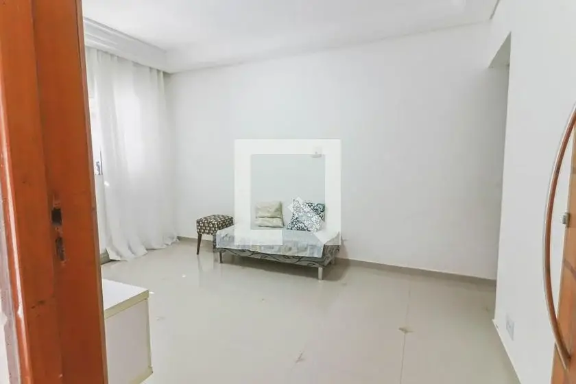 Foto 5 de Casa com 3 Quartos para alugar, 130m² em Jaguaré, São Paulo