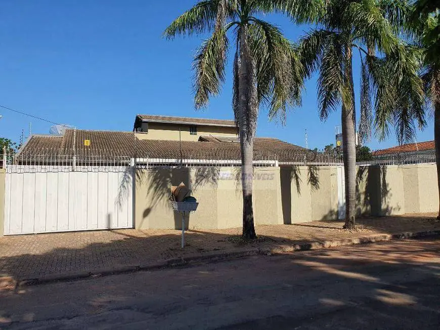 Foto 1 de Casa com 4 Quartos à venda, 600m² em Boa Esperança, Cuiabá