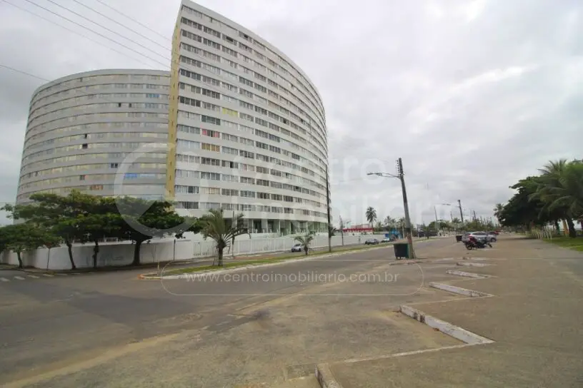 Foto 1 de Apartamento com 1 Quarto à venda, 61m² em Centro, Peruíbe