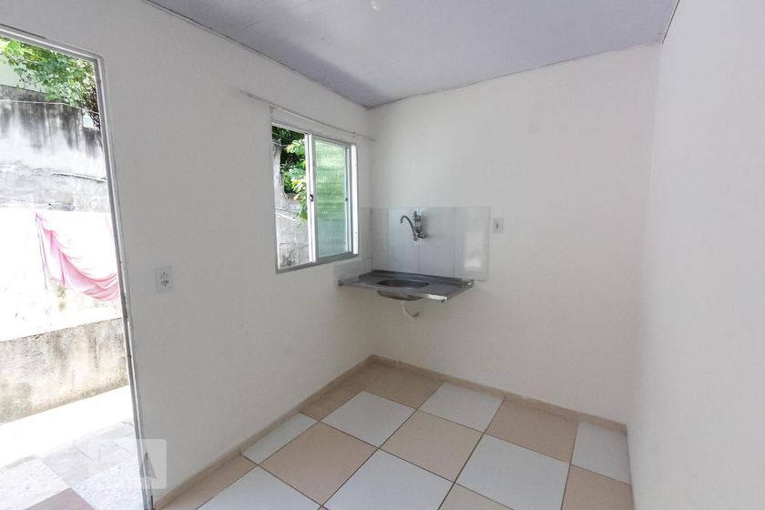 Foto 2 de Apartamento com 1 Quarto para alugar, 20m² em Freguesia, Rio de Janeiro