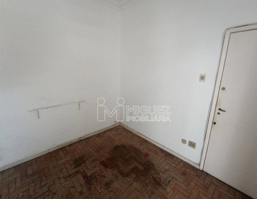 Foto 3 de Apartamento com 1 Quarto à venda, 34m² em Grajaú, Rio de Janeiro