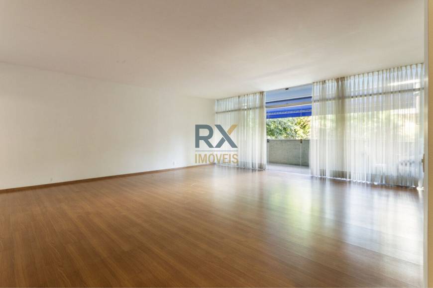 Foto 2 de Apartamento com 2 Quartos para alugar, 200m² em Bela Vista, São Paulo
