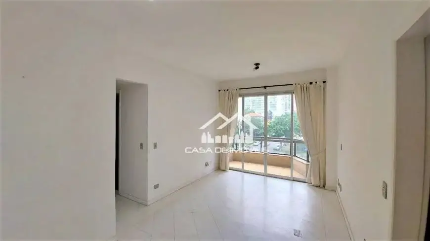 Foto 1 de Apartamento com 2 Quartos para venda ou aluguel, 65m² em Campo Belo, São Paulo