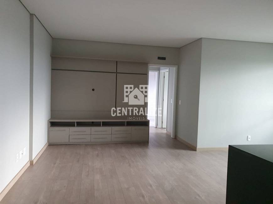 Foto 4 de Apartamento com 2 Quartos à venda, 99m² em Centro, Ponta Grossa