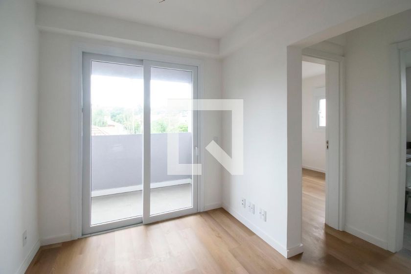 Foto 3 de Apartamento com 2 Quartos para alugar, 50m² em Glória, Porto Alegre