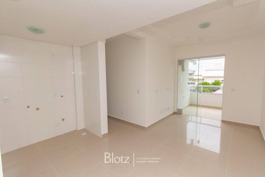 Foto 1 de Apartamento com 2 Quartos à venda, 61m² em Ingleses do Rio Vermelho, Florianópolis