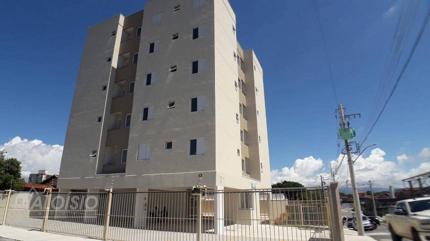Foto 1 de Apartamento com 2 Quartos para venda ou aluguel, 54m² em Jardim Santana, Tremembé
