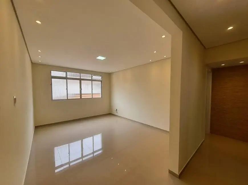 Foto 1 de Apartamento com 2 Quartos para venda ou aluguel, 98m² em Ponta da Praia, Santos
