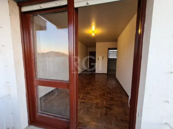 Foto 5 de Apartamento com 2 Quartos à venda, 65m² em Vila Ipiranga, Porto Alegre