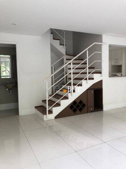Foto 5 de Apartamento com 3 Quartos para alugar, 140m² em Alto Da Boa Vista, São Paulo