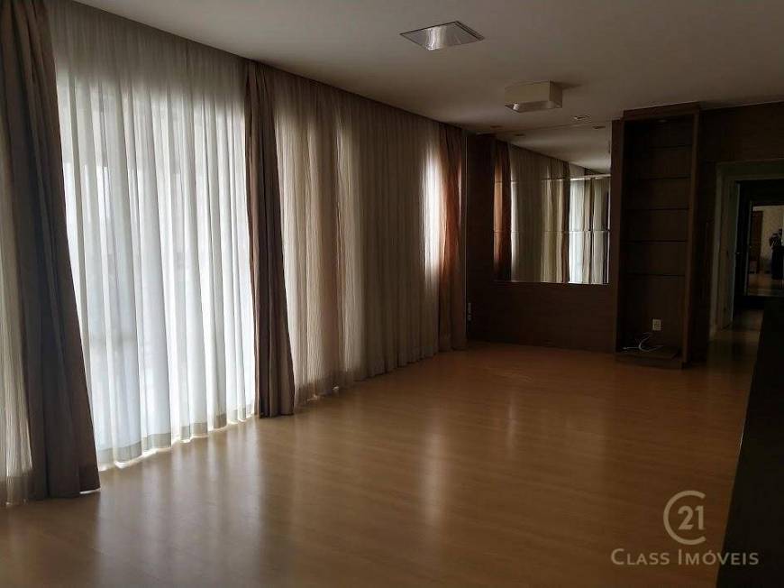 Foto 4 de Apartamento com 3 Quartos para alugar, 121m² em Gleba Palhano, Londrina
