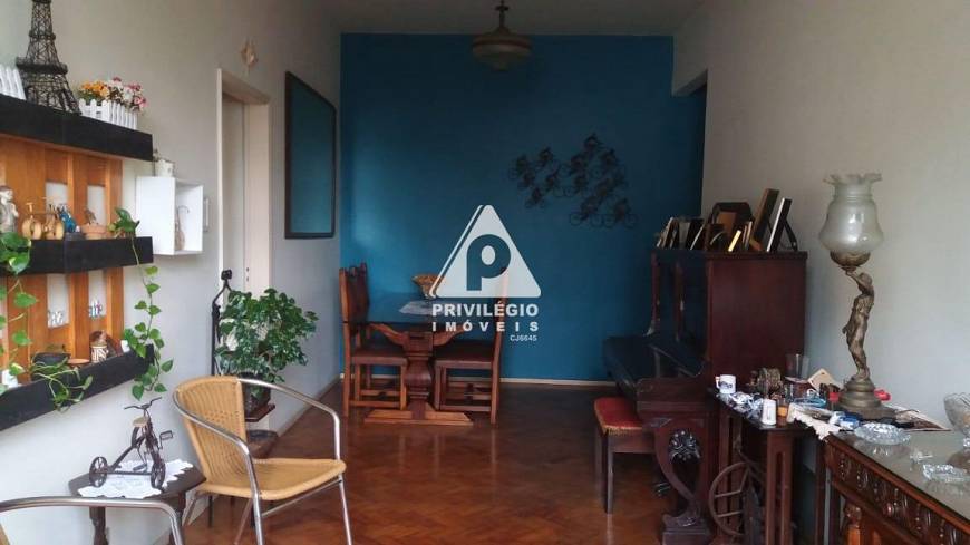 Foto 1 de Apartamento com 3 Quartos à venda, 99m² em Humaitá, Rio de Janeiro