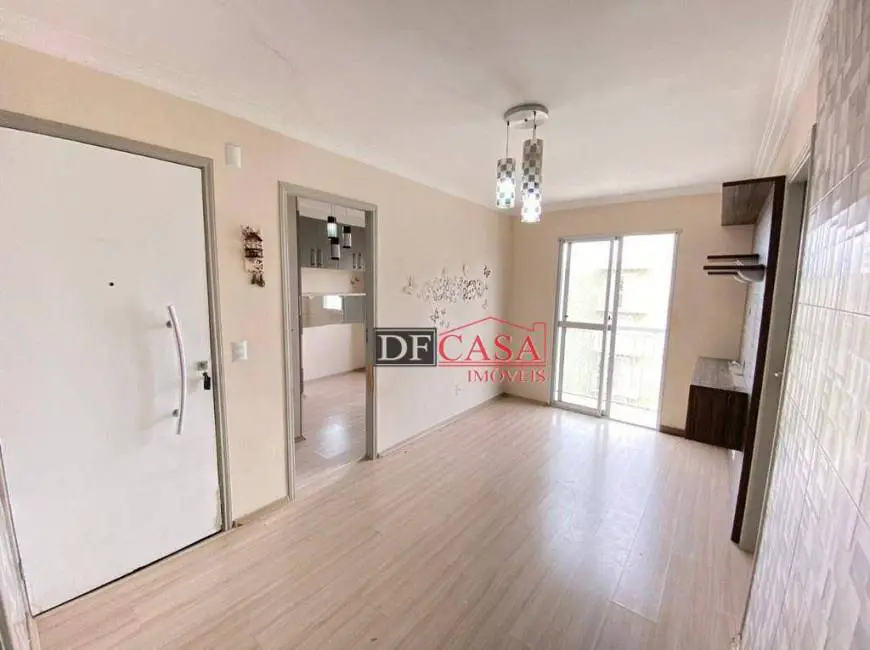 Foto 2 de Apartamento com 3 Quartos à venda, 63m² em Itaquera, São Paulo