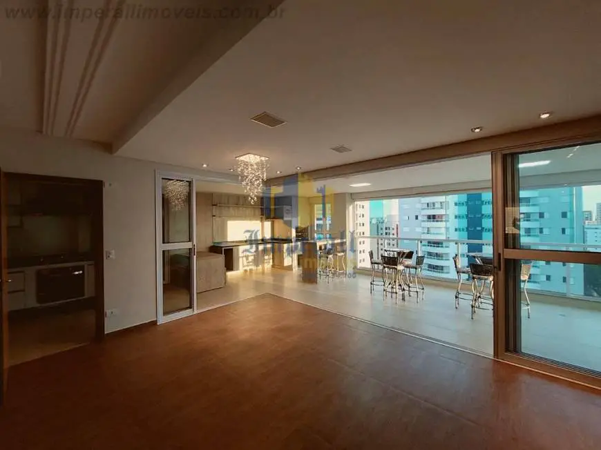 Foto 2 de Apartamento com 3 Quartos à venda, 160m² em Jardim Aquarius, São José dos Campos