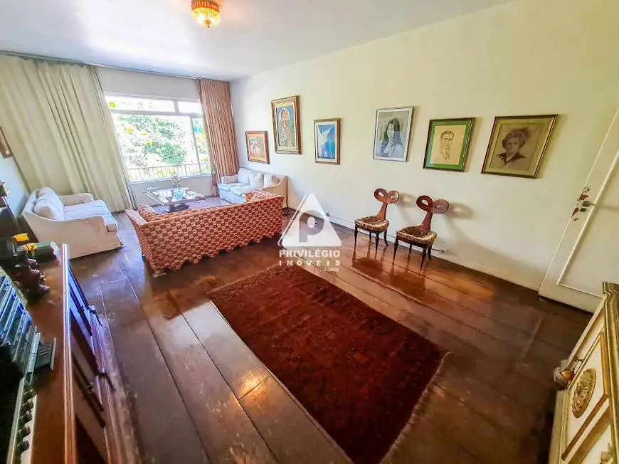 Foto 3 de Apartamento com 3 Quartos à venda, 197m² em Lagoa, Rio de Janeiro