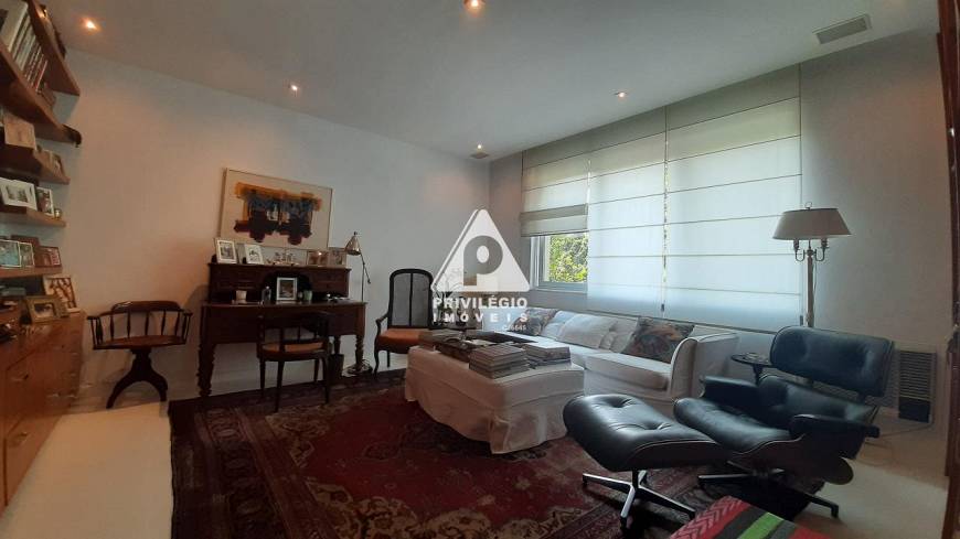 Foto 4 de Apartamento com 3 Quartos à venda, 356m² em Lagoa, Rio de Janeiro