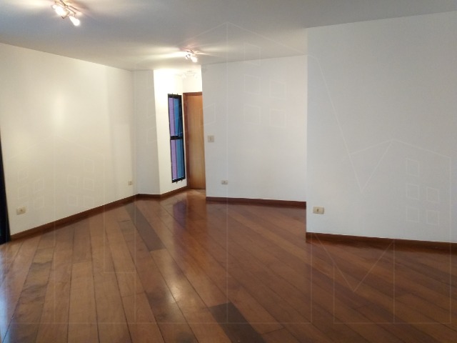 Foto 2 de Apartamento com 3 Quartos à venda, 106m² em Moema, São Paulo