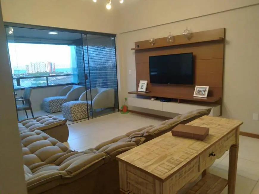 Foto 4 de Apartamento com 3 Quartos à venda, 126m² em Patamares, Salvador
